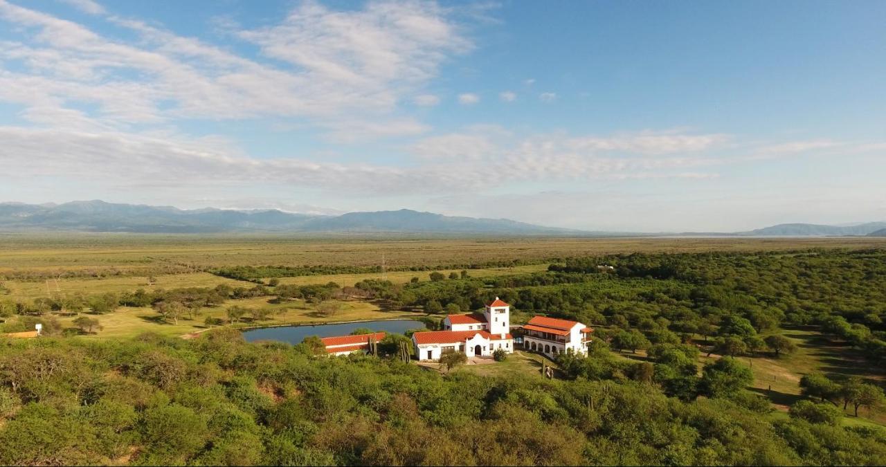 Guachipas Hotel Boutique & Golf Exteriör bild